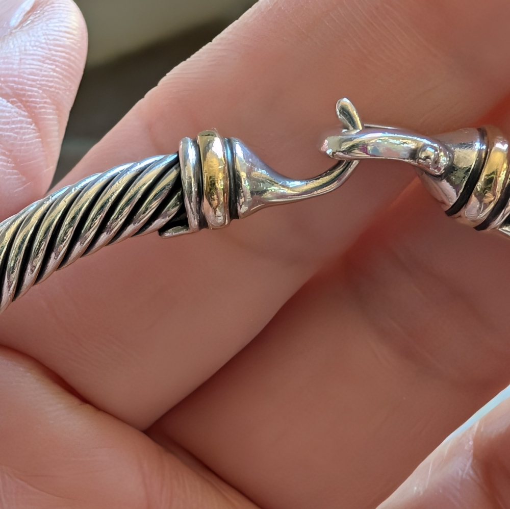 David Yurman Buckle Bracelet - Picture 4 of 7